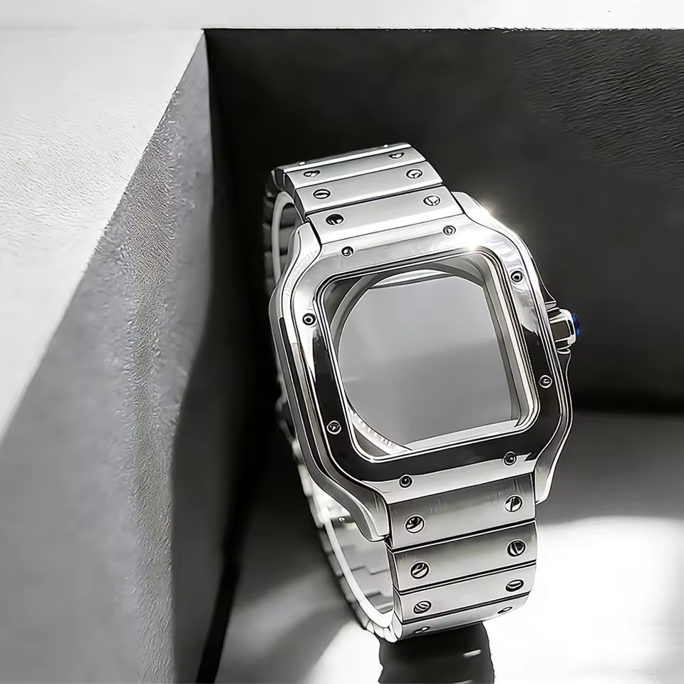 Cassa da 38 mm, modello NH35,  - Cartier Watch Santos recensione e prezzo